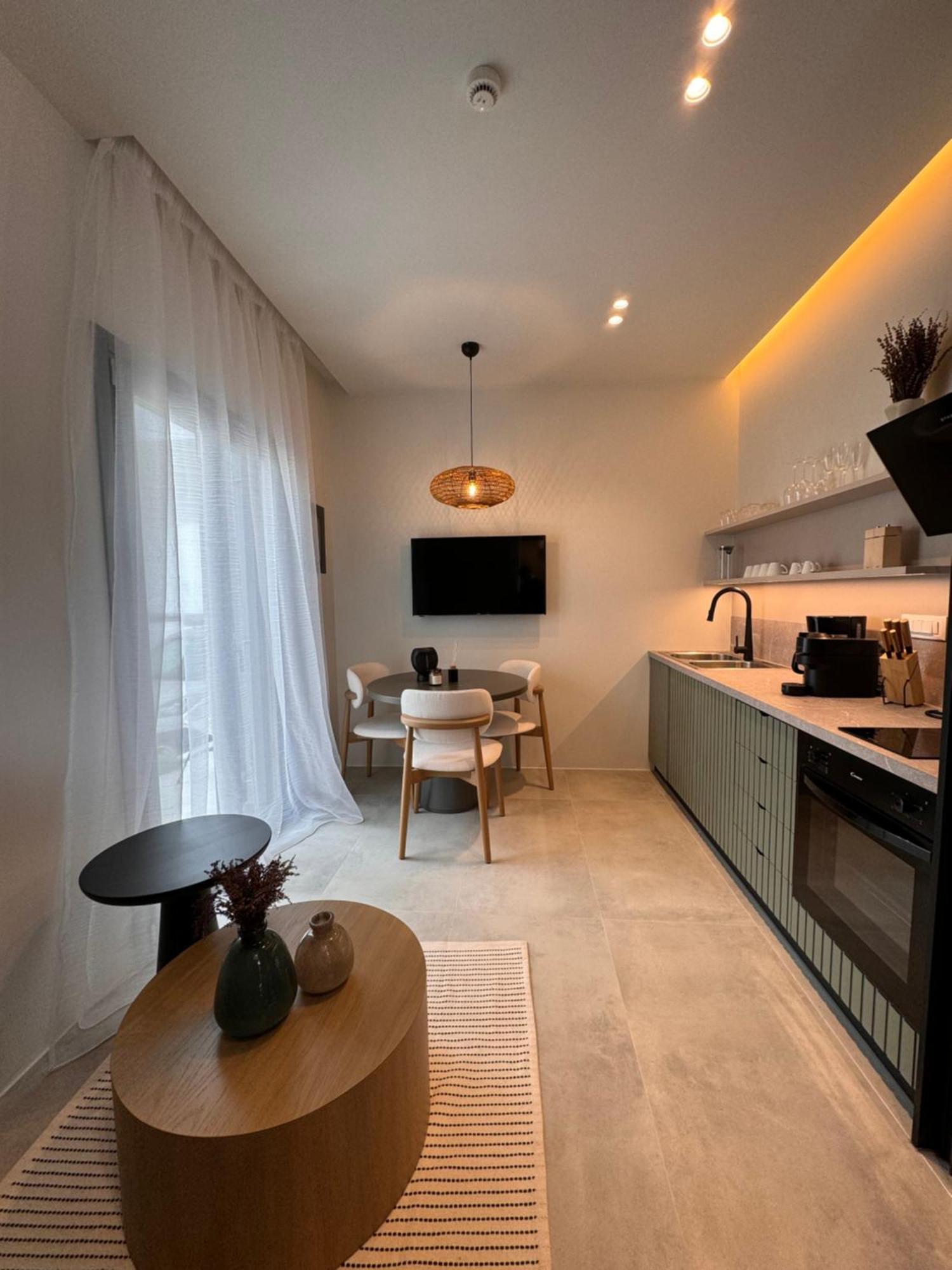 Poema Antiparos Aparthotel ภายนอก รูปภาพ