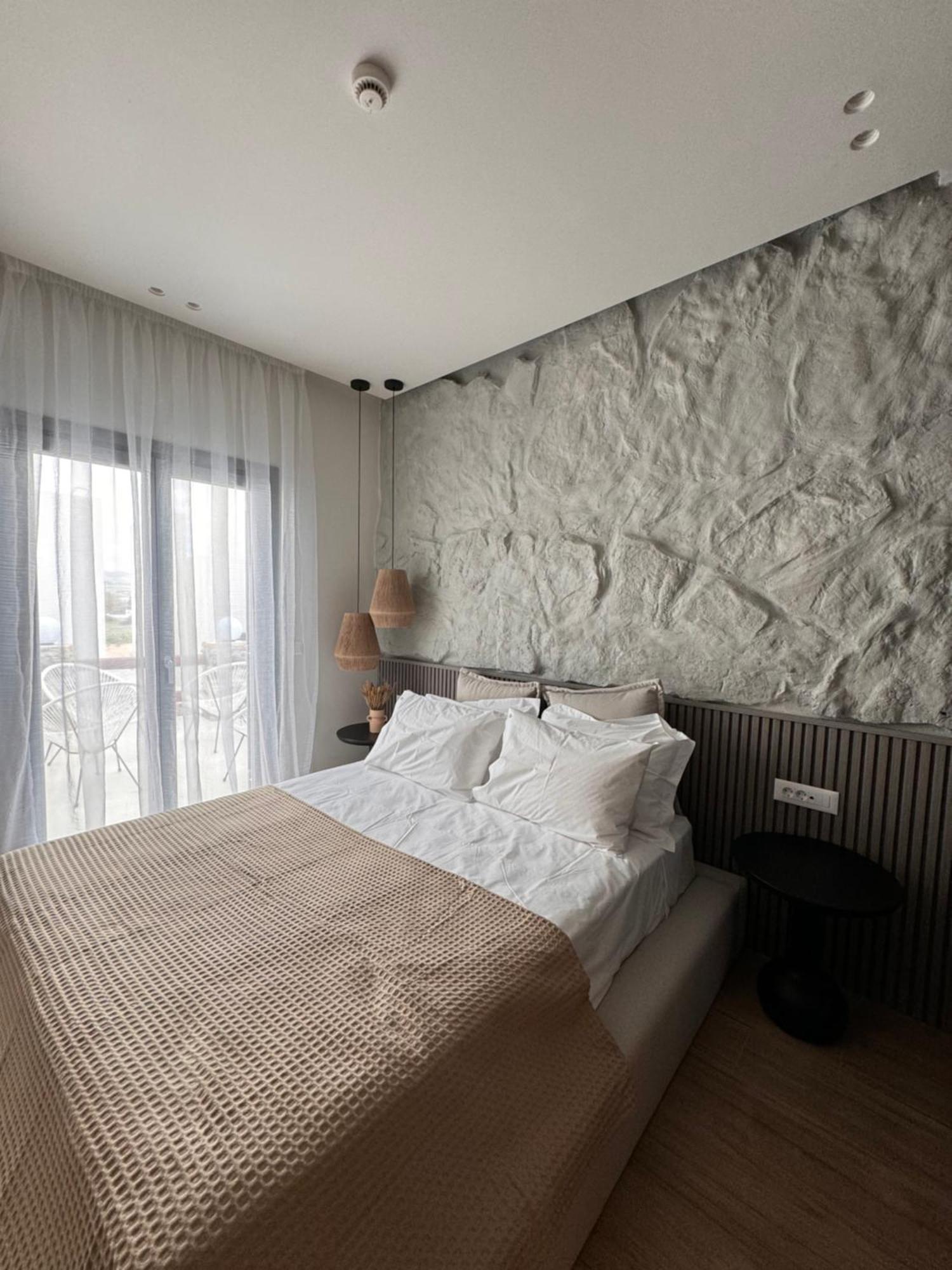Poema Antiparos Aparthotel ภายนอก รูปภาพ