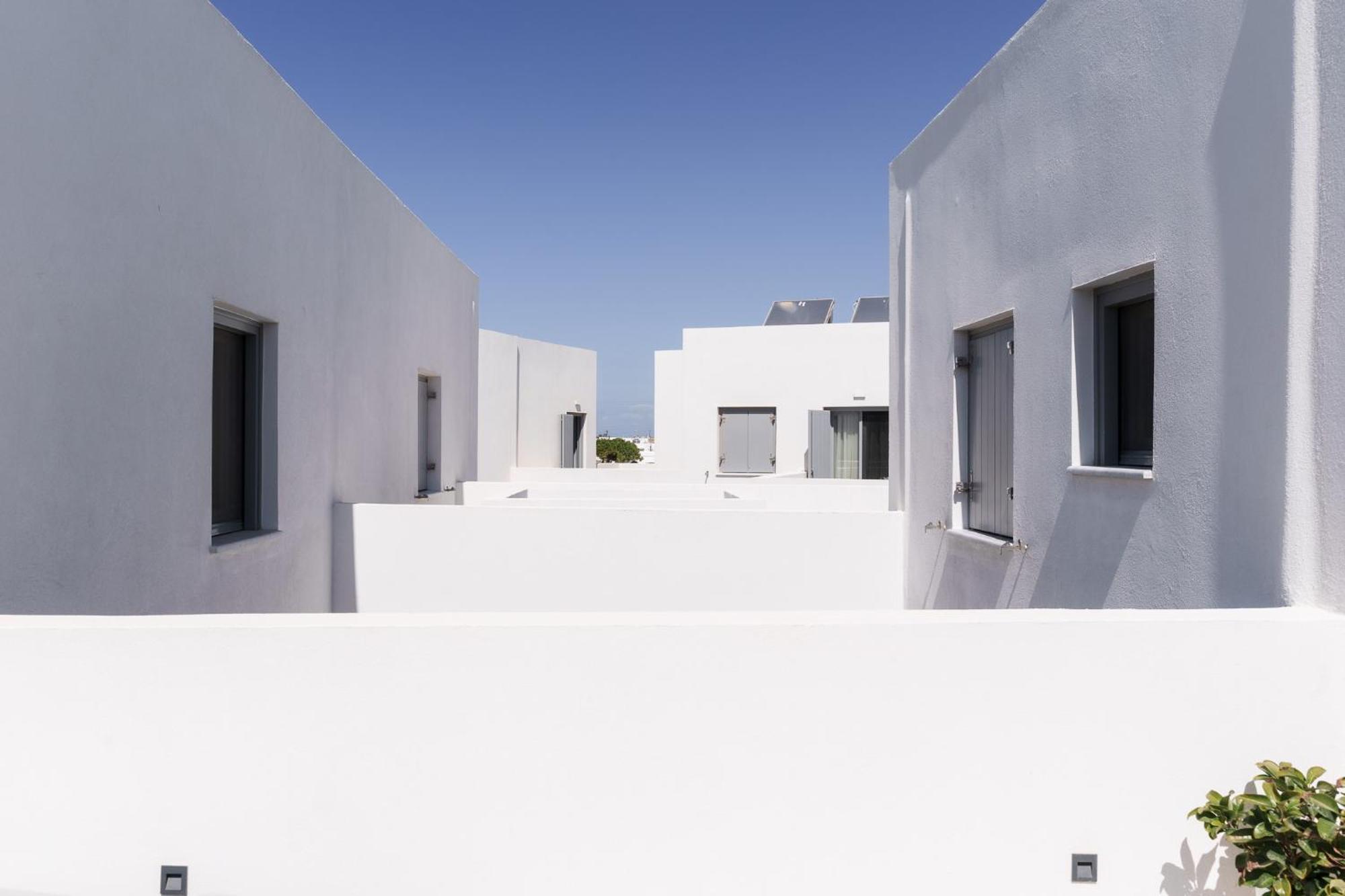 Poema Antiparos Aparthotel ภายนอก รูปภาพ